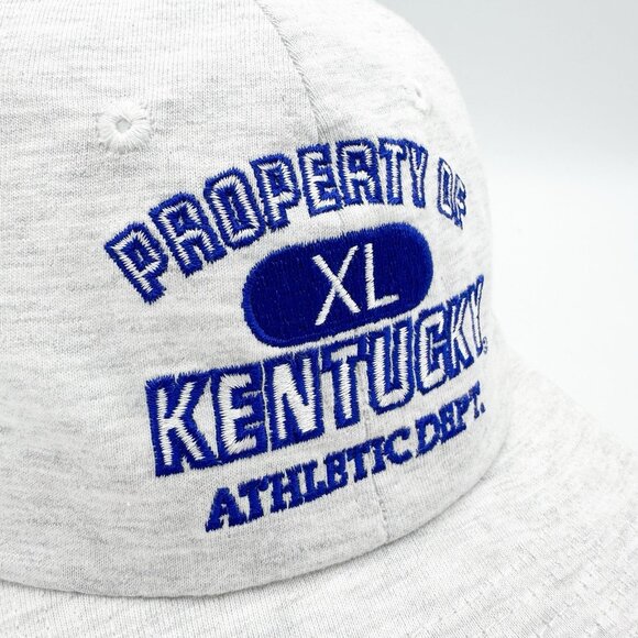 VTG 90s Property Of Kentucky Wildcats Athletic Block Head Gray Strapback Hat NEW - Picture 3 of 9